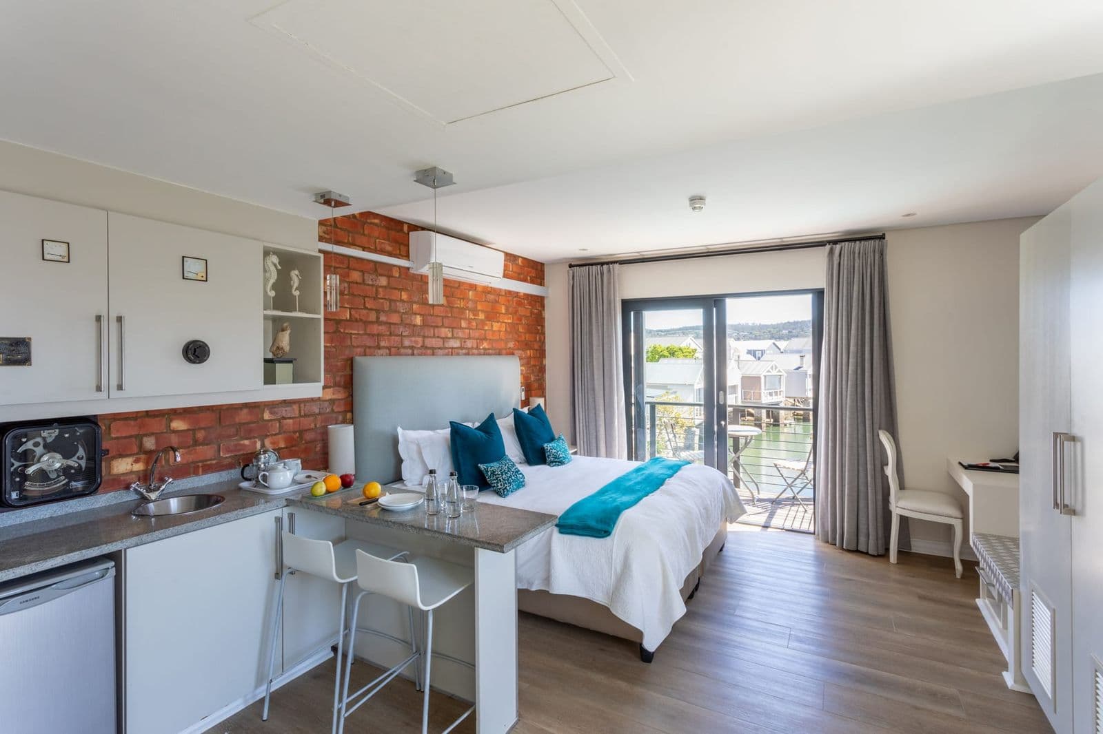 A Luxury Room at The Turbine, canal side